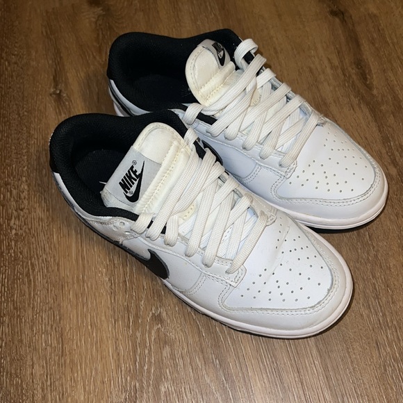 Women Nike dunks - Picture 7 of 7